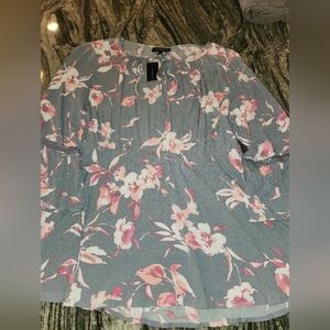 NWT Lane Bryant Women Floral Long Flared Sleeve Blouse Pink Size 14/16